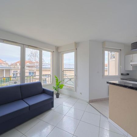 Studio - Cocooning - 2 Min Gare Apartment Bussy-Saint-Georges Luaran gambar